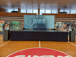  DANCE OR FREEZE, .