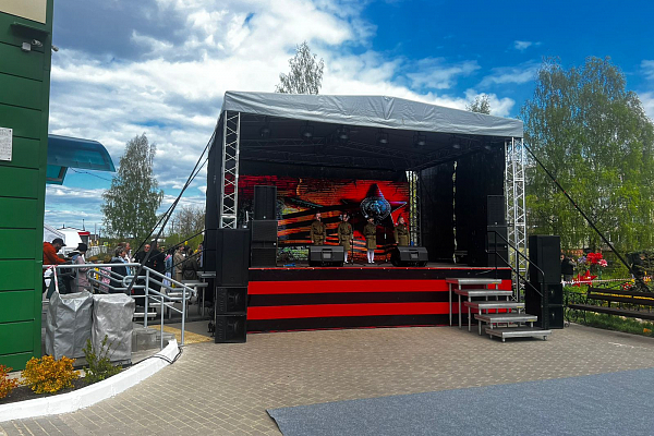 ���� ������ � �.����-������