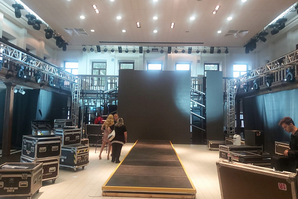 XV ������������� ��������� ���� ���� �� �����. ������� �������