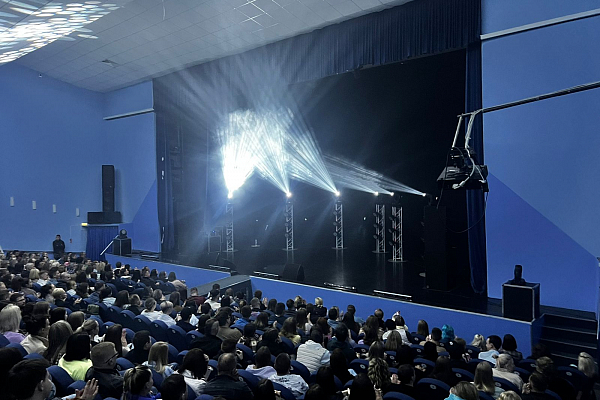 ������� ������ ������, �. ��������