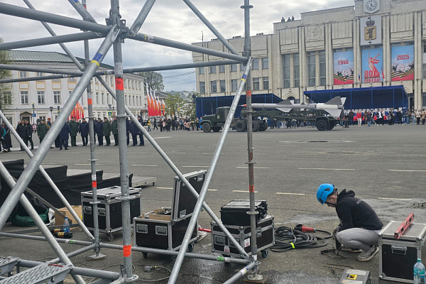 ���� ������ � �.���������