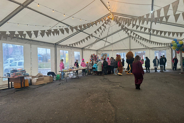 ������� �����������, �. ���