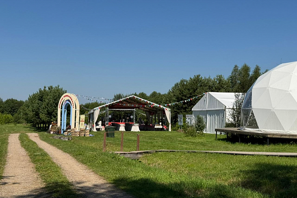 ������� �����������, �. ������