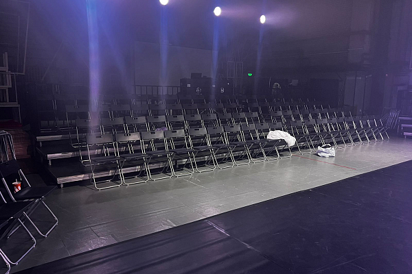 ������������ ��������� ����� ����� iD Dance Studio, �.�������