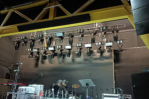 ������� Jony, �. ��������