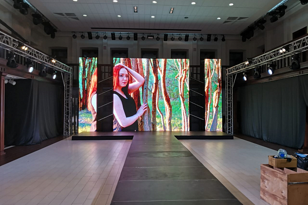 XV ������������� ��������� ���� ���� �� �����. ������� �������