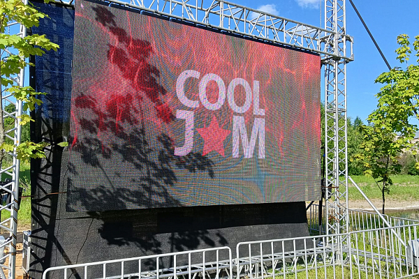 ������� ������ CoolJam, �.�������