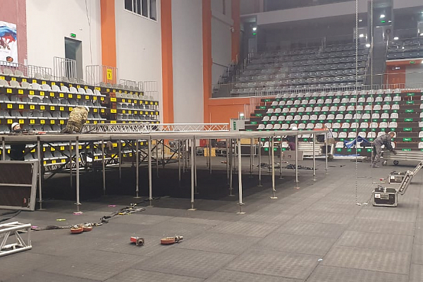 ��������� 90-�, �.�������