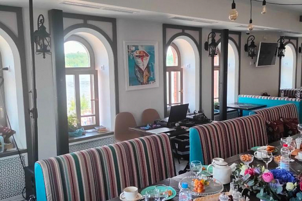 ������� �����������, �.���