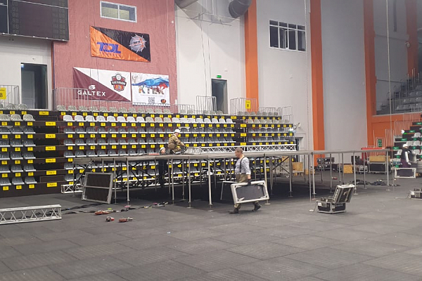 ��������� 90-�, �.�������