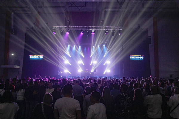 ��������� 90-�, �.�������