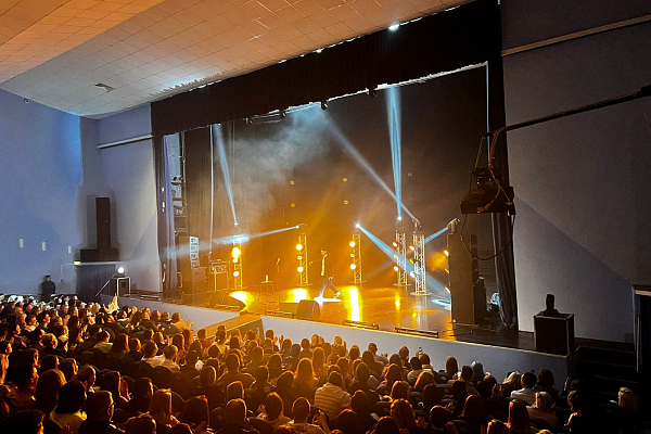 ������� ������ ������, �. ��������