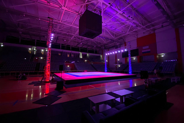 ����� ������ �� ����, �.�������