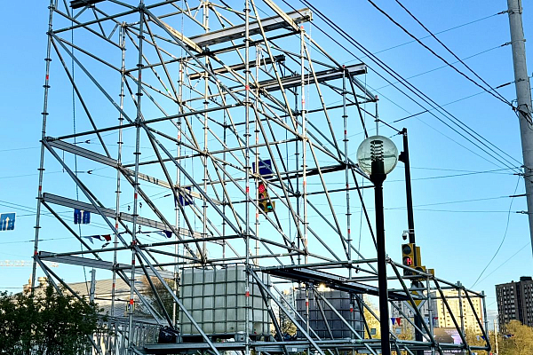 ���� ������ � �.�������