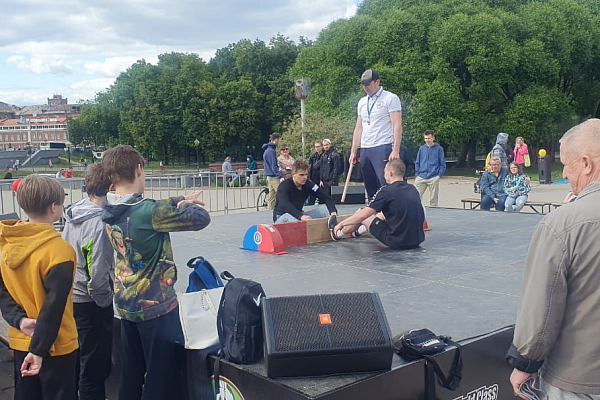 ��������� ��������� ������ ����� ��������, �.�������