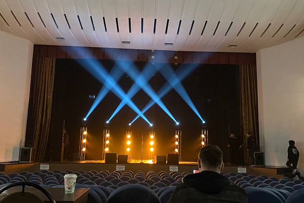 ������� ������ ������, �. ��������