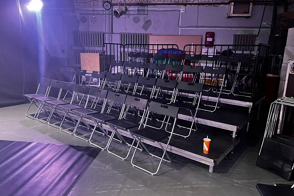 ������������ ��������� ����� ����� iD Dance Studio, �.�������