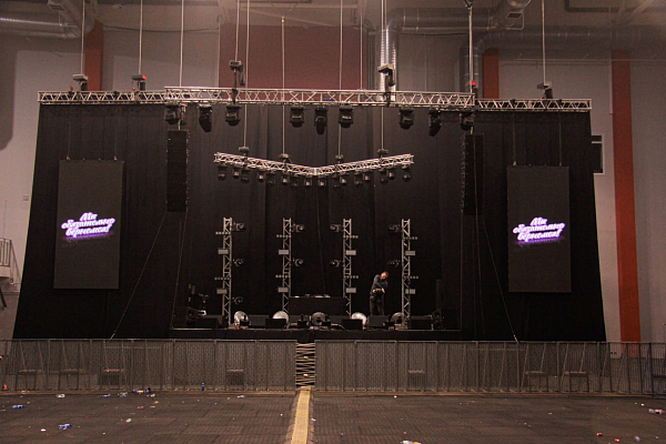 ��������� 90-�, �.�������